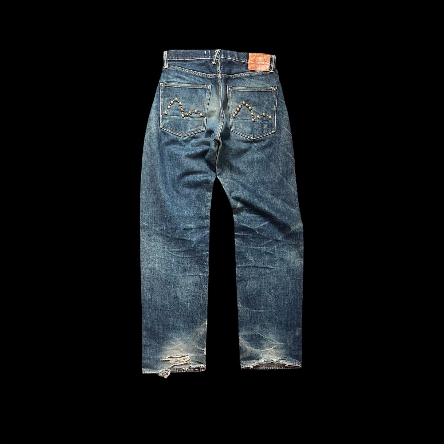 STRAIGHT LEG JEANS
